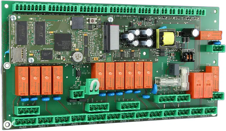 TA Regler UVR16x2E-NP